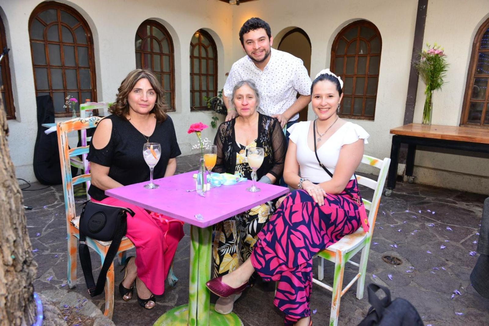 לינה וארוחת בוקר סנטיאגו Bbcasita מראה חיצוני תמונה